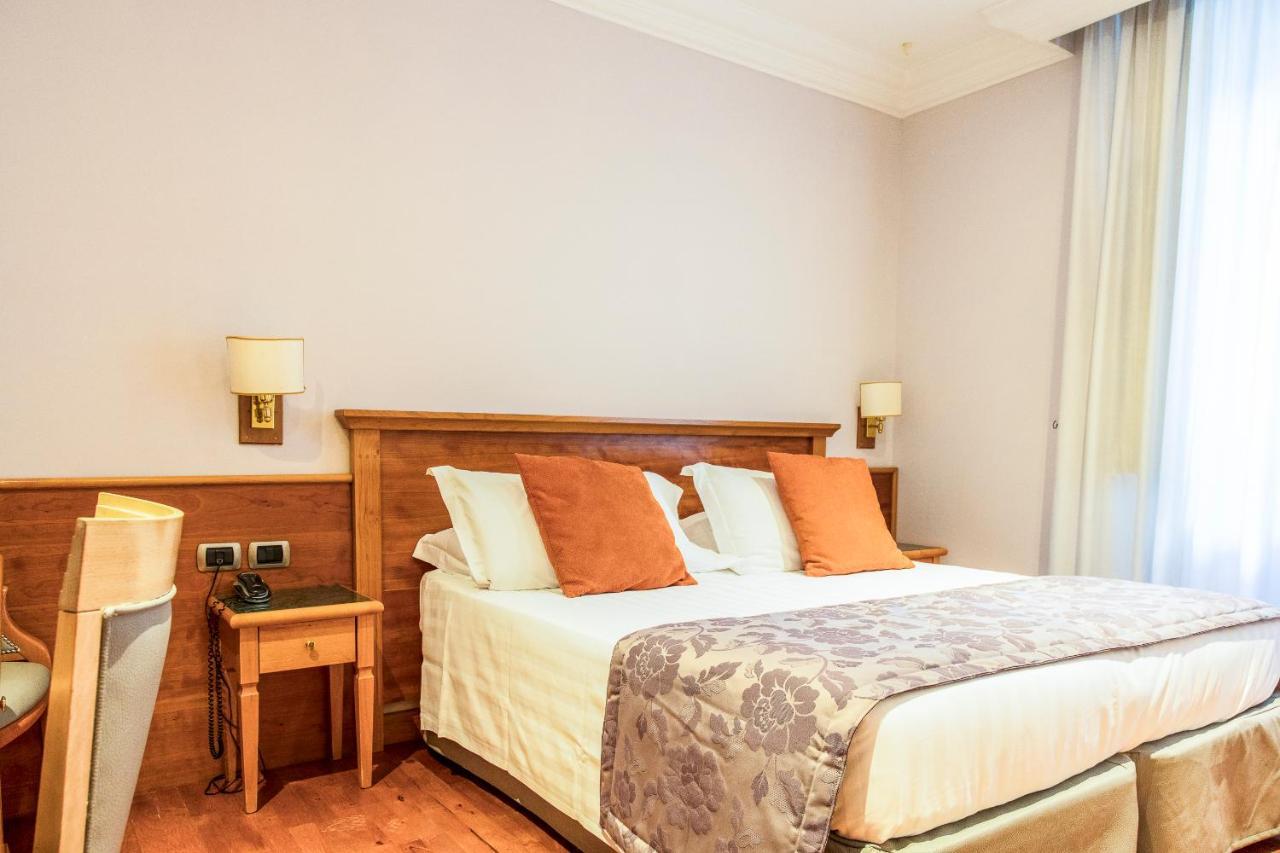 Vibe Nazionale Hotel 3*