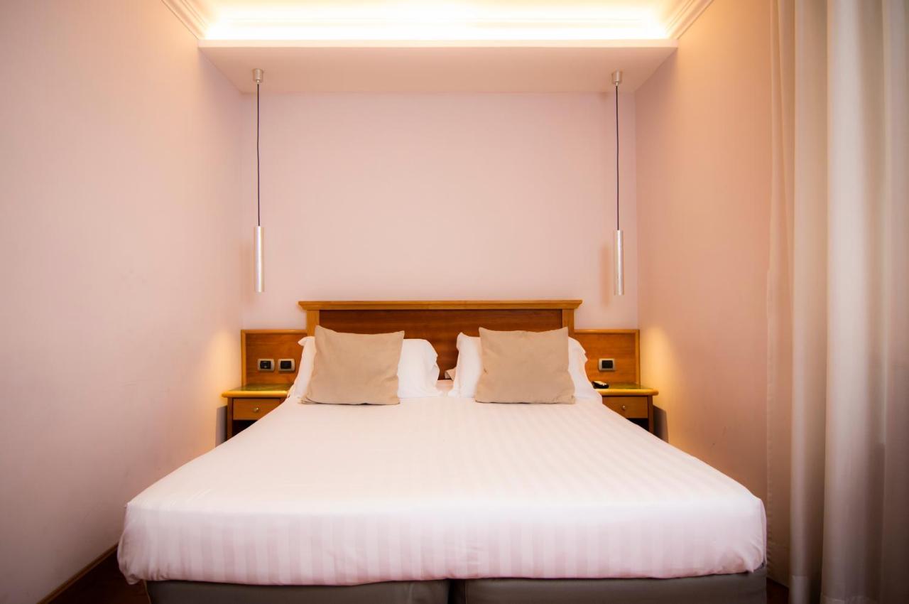 Vibe Nazionale Hotel 3*